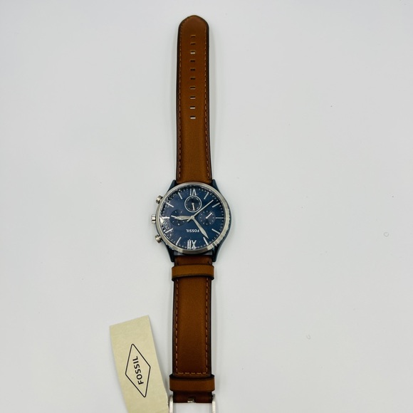 Selling brand new Fossil watches with boxes and prices Tags never used - Picture 2 of 4